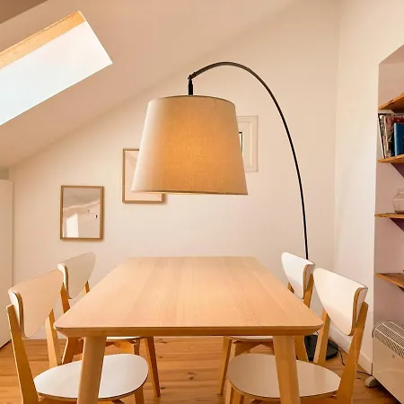 Апартаменты Casa Lapa - Charming With Balcony Лиссабон